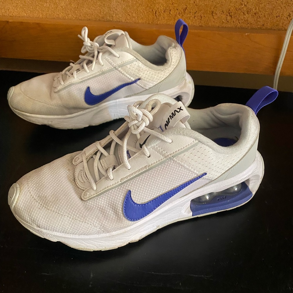 Nike air max